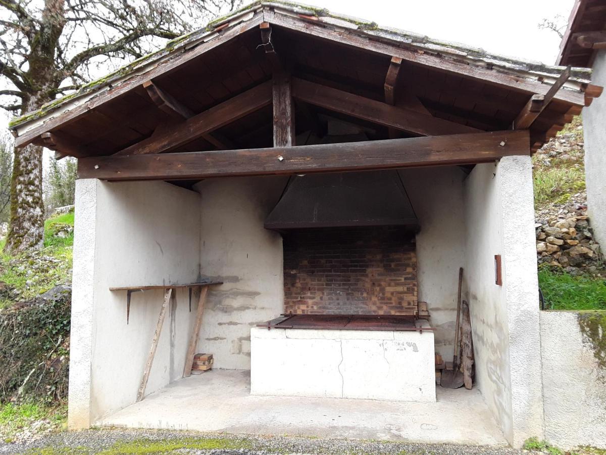 Les Charmes Du Apartment Esclauzels