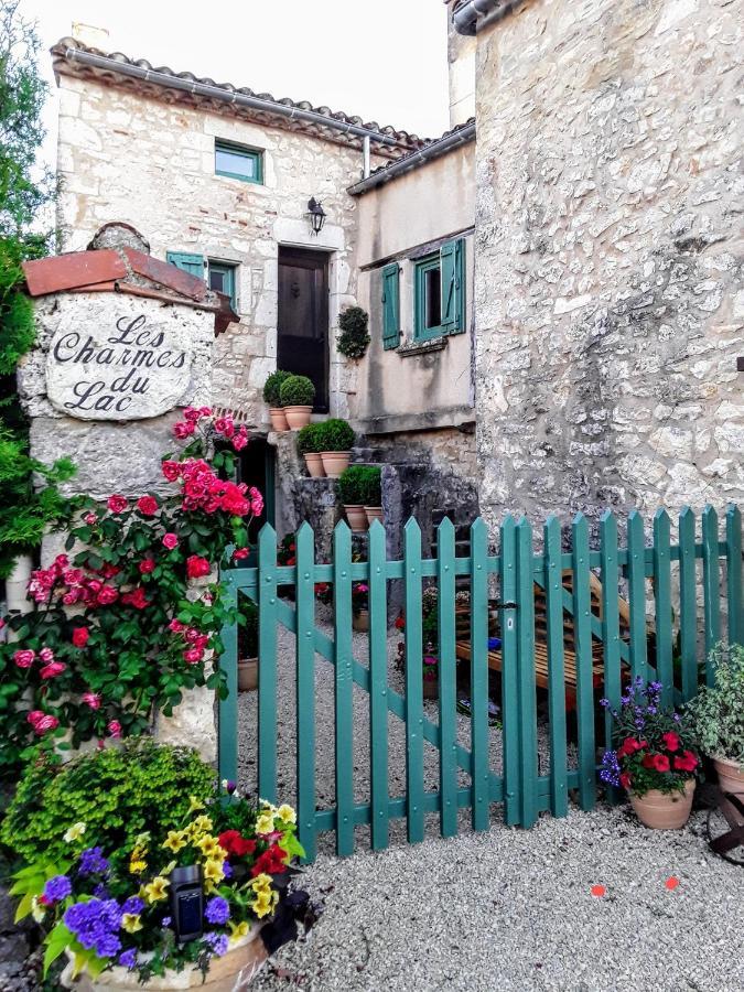 Les Charmes Du * Esclauzels